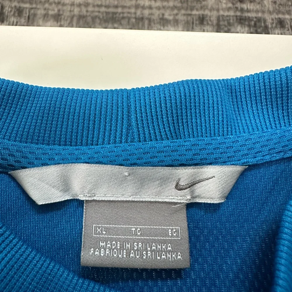 Nike - Picture 3 of 3